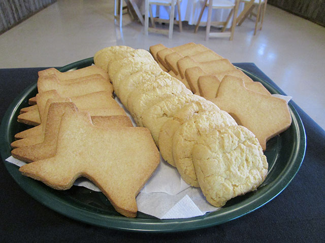 Cookie Festoon, plate of cookies